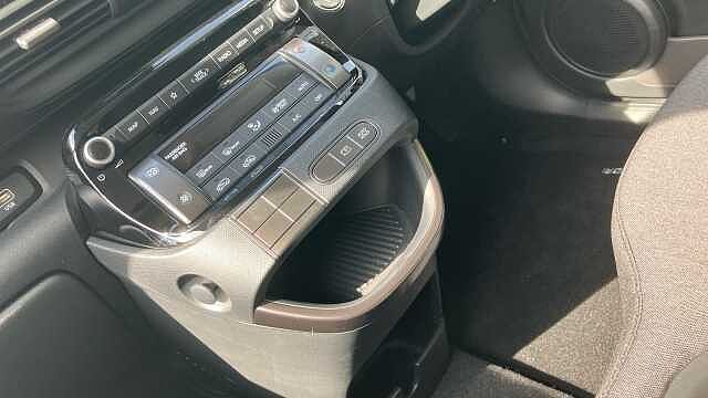 Hyundai INSTER 85kW 01 49kWh 5dr Auto Electric Hatchback