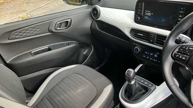 Hyundai I10 1.0 MPi Premium 5dr Petrol Hatchback Grey