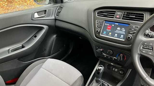 Hyundai I20 1.0 T-GDi SE 5dr Auto Petrol Hatchback Silver