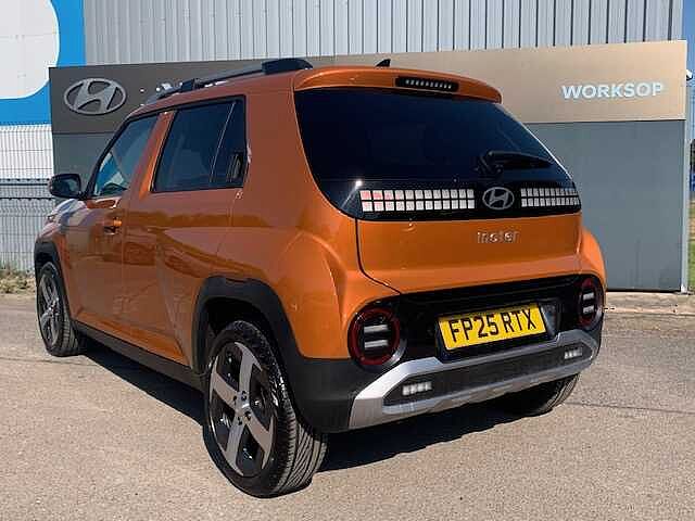 Hyundai INSTER 85kW 02 49kWh 5dr Auto Orange