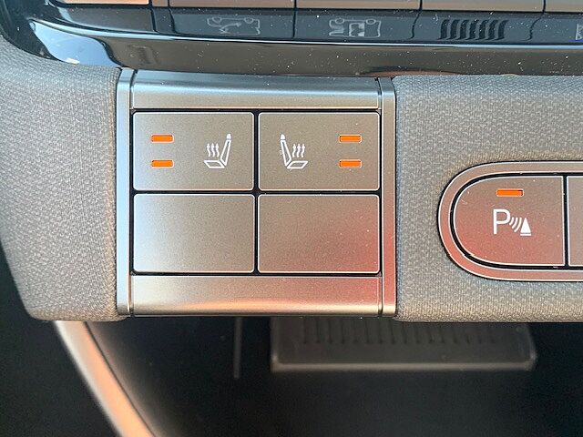Hyundai INSTER 85kW 02 49kWh 5dr Auto Orange