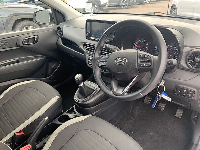 Hyundai I10 1.0 MPi SE Connect 5dr Silver