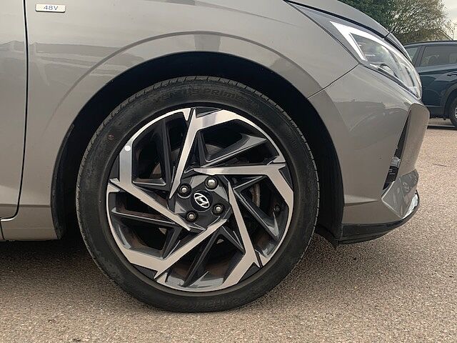 Hyundai I20 1.0T GDi 48V MHD Ultimate 5dr DCT Brown