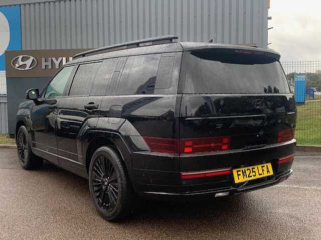 Hyundai SANTA FE 1.6 TGDi Hybrid Calligraphy 5dr 4WD Auto Black