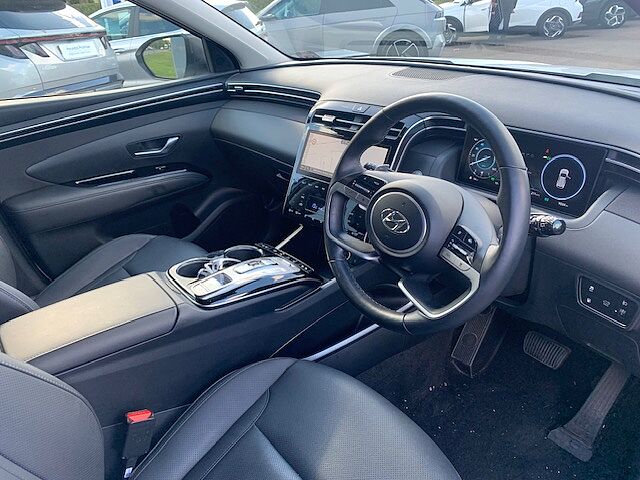 Hyundai TUCSON 1.6 TGDi Plug-in Hybrid Ultimate 5dr 4WD Auto White