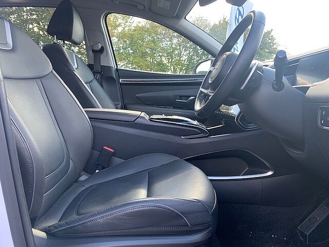 Hyundai TUCSON 1.6 TGDi Plug-in Hybrid Ultimate 5dr 4WD Auto White