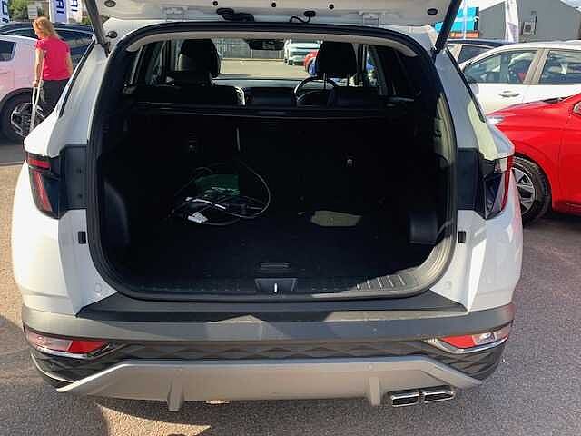 Hyundai TUCSON 1.6 TGDi Plug-in Hybrid Ultimate 5dr 4WD Auto White