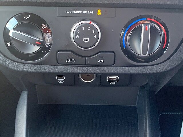 Hyundai I10 1.0 [63] Advance 5dr Auto [Nav] Red