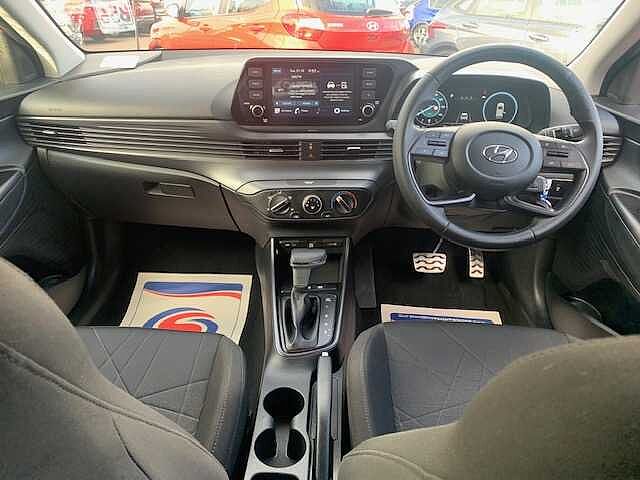 Hyundai BAYON 1.0 TGDi 48V MHEV SE Connect 5dr DCT Red