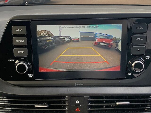 Hyundai BAYON 1.0 TGDi 48V MHEV SE Connect 5dr DCT Red