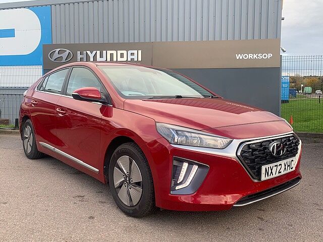 Hyundai IONIQ 1.6 GDi Hybrid Premium 5dr DCT Red