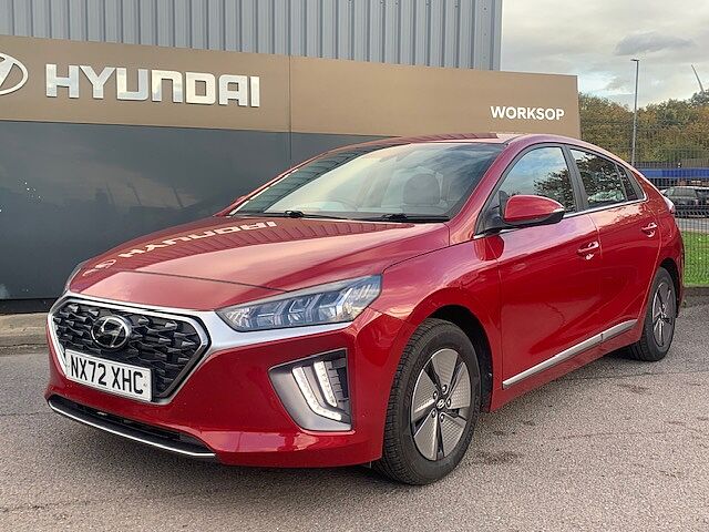 Hyundai IONIQ 1.6 GDi Hybrid Premium 5dr DCT Red