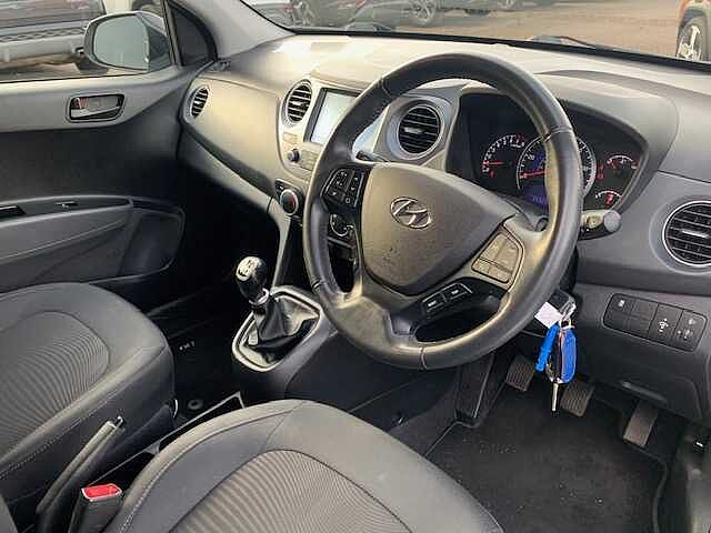 Hyundai i10 1.0 Play 5dr