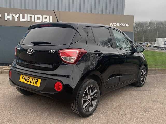 Hyundai i10 1.0 Premium 5dr