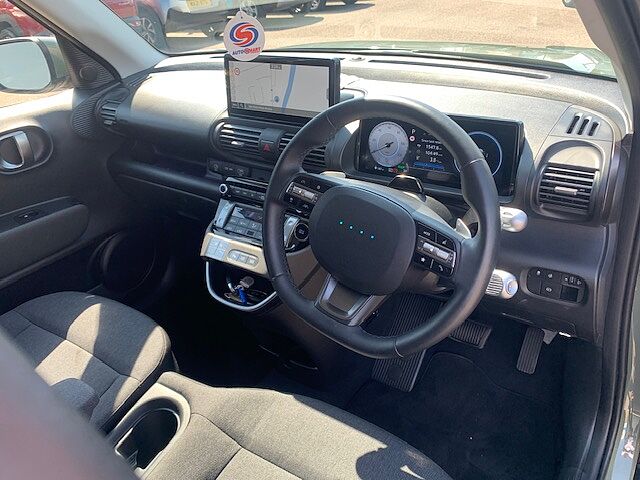 Hyundai INSTER 02 Green