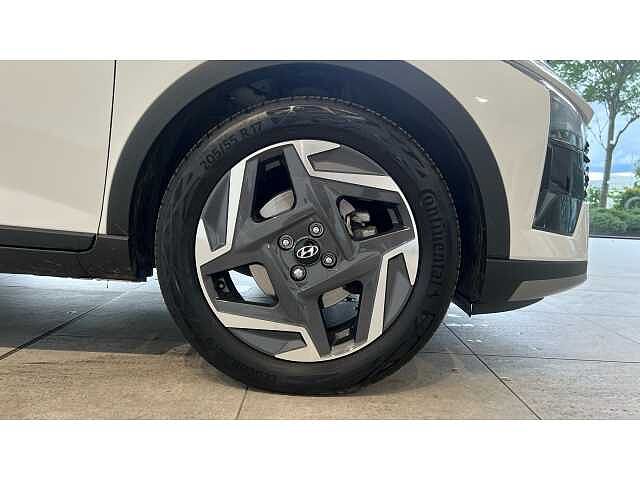 Hyundai BAYON 1.0 TGDi Ultimate 5dr DCT White