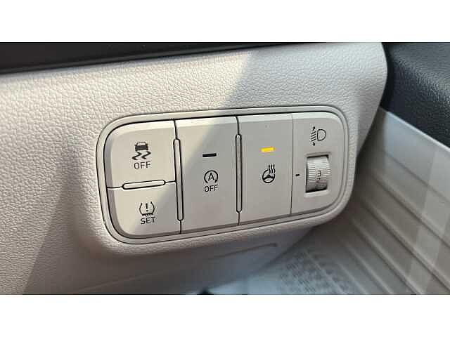 Hyundai BAYON 1.0 TGDi Ultimate 5dr DCT White