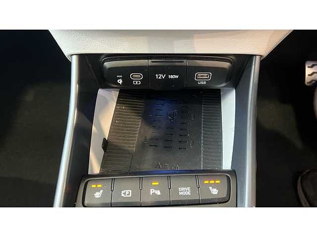 Hyundai BAYON 1.0 TGDi Ultimate 5dr DCT White