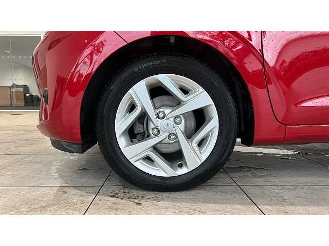 Hyundai I10 1.2 MPi SE Connect 5dr Auto Red