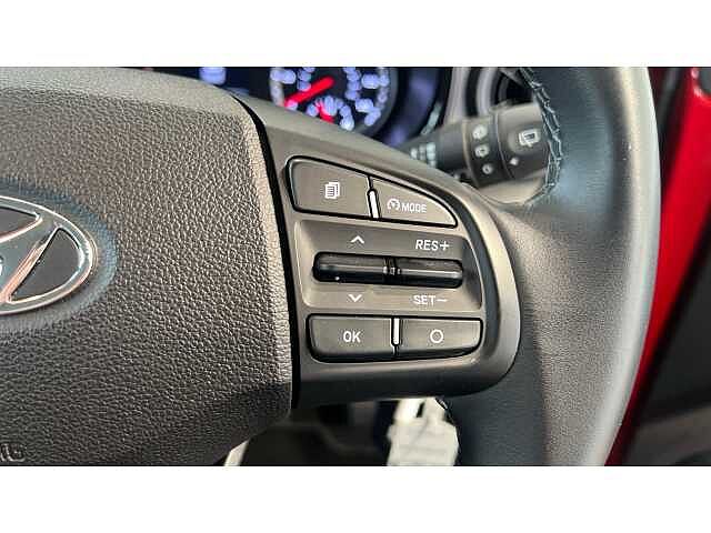 Hyundai I10 1.2 MPi SE Connect 5dr Auto Red