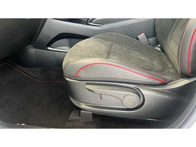 Hyundai TUCSON 1.6 TGDi Plug-in Hybrid N Line 5dr 4WD Auto WHITE