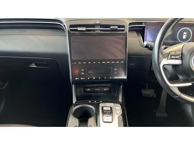 Hyundai TUCSON 1.6 TGDi Hybrid 230 SE Connect 5dr 2WD Auto WHITE
