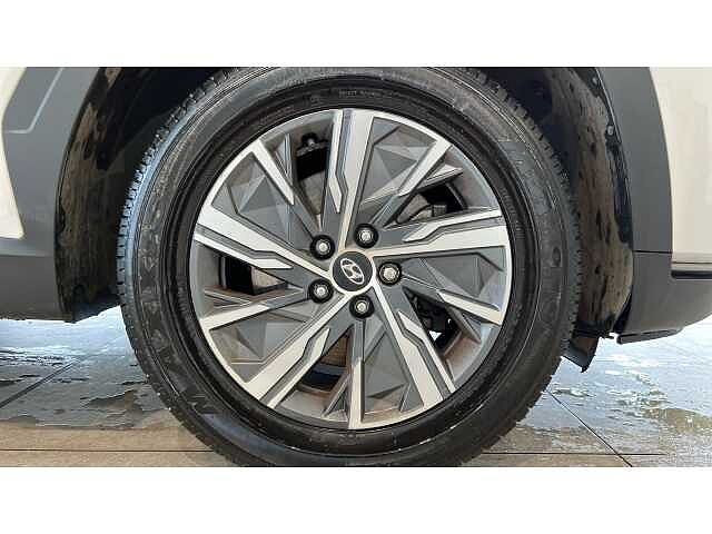 Hyundai TUCSON 1.6 TGDi Hybrid 230 SE Connect 5dr 2WD Auto WHITE