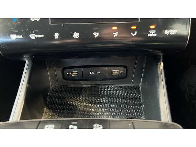 Hyundai TUCSON 1.6 TGDi Hybrid 230 SE Connect 5dr 2WD Auto WHITE