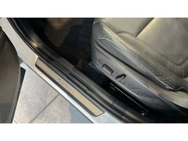 Hyundai TUCSON 1.6 TGDi Plug-in Hybrid Ultimate 5dr 4WD Auto WHITE
