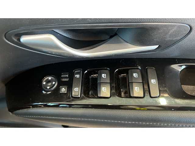 Hyundai TUCSON 1.6 TGDi Plug-in Hybrid Ultimate 5dr 4WD Auto WHITE