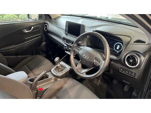 Hyundai KONA 1.0 TGDi 48V MHEV SE Connect 5dr BLACK