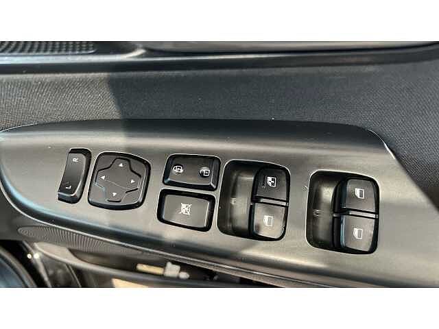 Hyundai KONA 1.0 TGDi 48V MHEV SE Connect 5dr BLACK