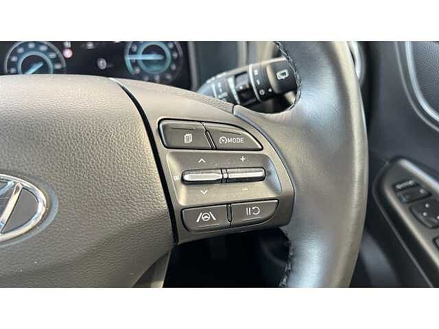 Hyundai KONA 1.0 TGDi 48V MHEV Ultimate 5dr WHITE
