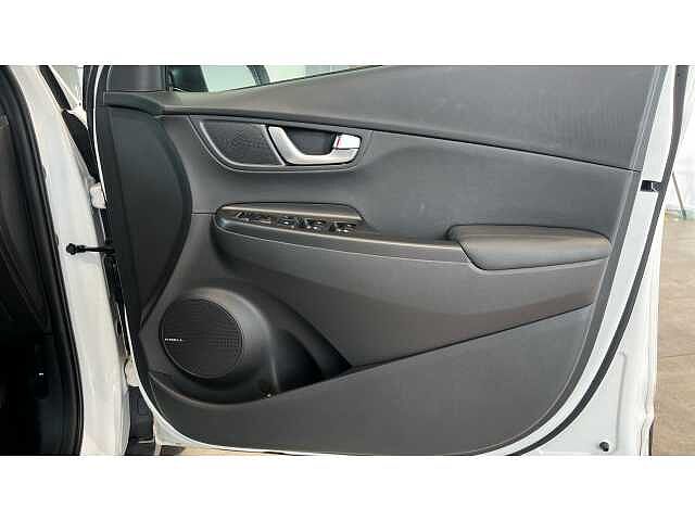 Hyundai KONA 1.0 TGDi 48V MHEV Ultimate 5dr WHITE