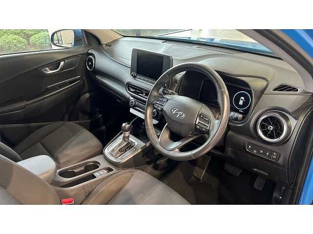 Hyundai KONA 1.6 GDi Hybrid SE Connect 5dr DCT Blue