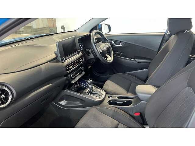 Hyundai KONA 1.6 GDi Hybrid SE Connect 5dr DCT Blue