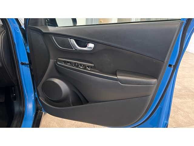 Hyundai KONA 1.6 GDi Hybrid SE Connect 5dr DCT Blue