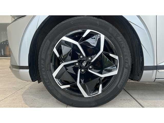 Hyundai IONIQ 5 160kW Premium 73 kWh 5dr Auto Gold