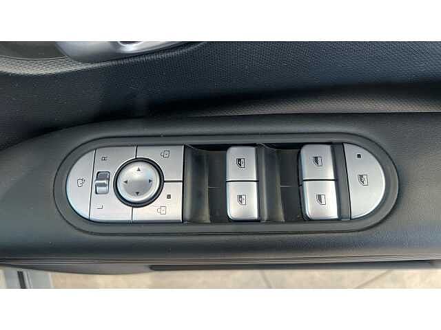 Hyundai IONIQ 5 160kW Premium 73 kWh 5dr Auto Gold