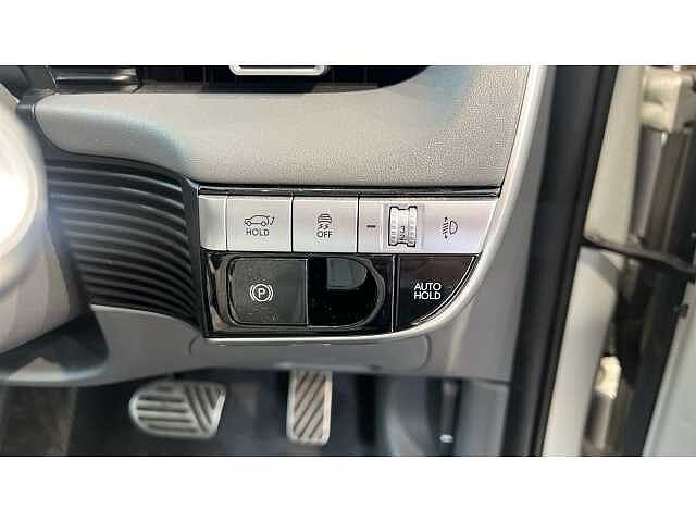 Hyundai IONIQ 5 160kW Ultimate 73 kWh 5dr Auto Gold