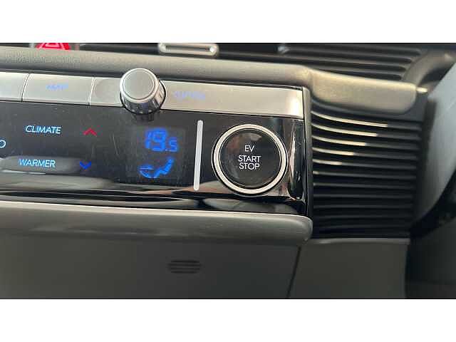 Hyundai IONIQ 5 160kW Ultimate 73 kWh 5dr Auto Gold