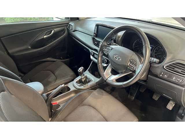 Hyundai I30 1.0T GDI SE Nav 5dr White