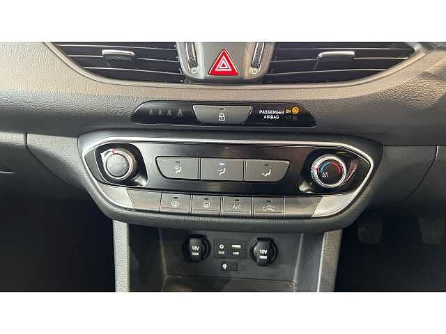 Hyundai I30 1.0T GDI SE Nav 5dr White
