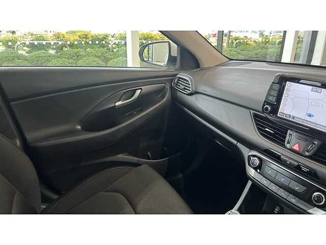 Hyundai I30 1.0T GDI SE Nav 5dr White