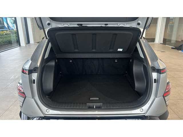 Hyundai KONA 160kW Advance 65kWh 5dr Auto SILVER