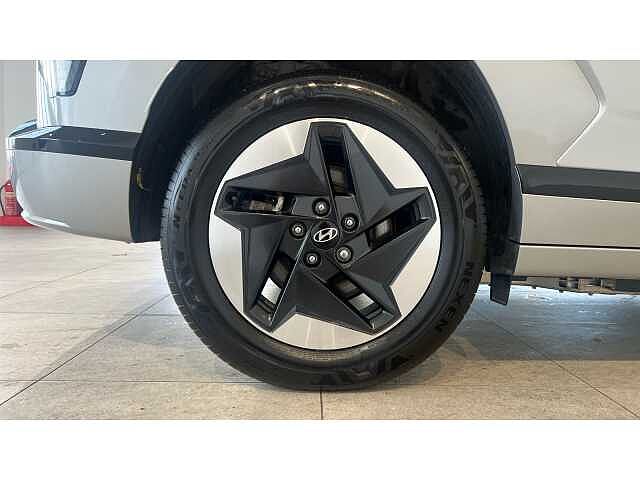 Hyundai KONA 160kW Advance 65kWh 5dr Auto SILVER