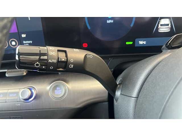 Hyundai KONA 160kW Advance 65kWh 5dr Auto SILVER