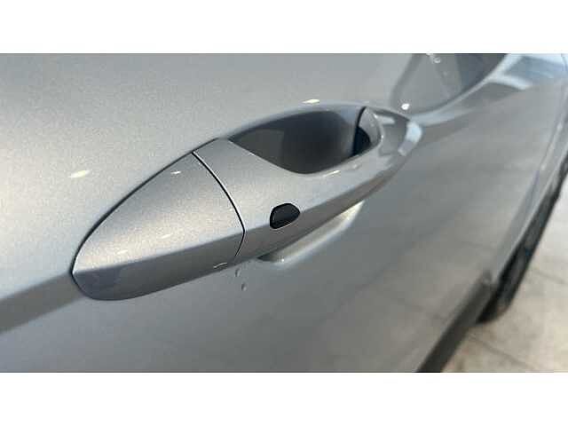 Hyundai KONA 160kW Advance 65kWh 5dr Auto SILVER