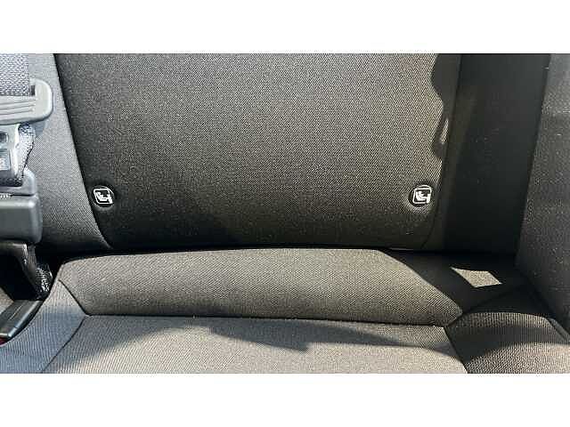 Hyundai KONA 160kW Advance 65kWh 5dr Auto SILVER