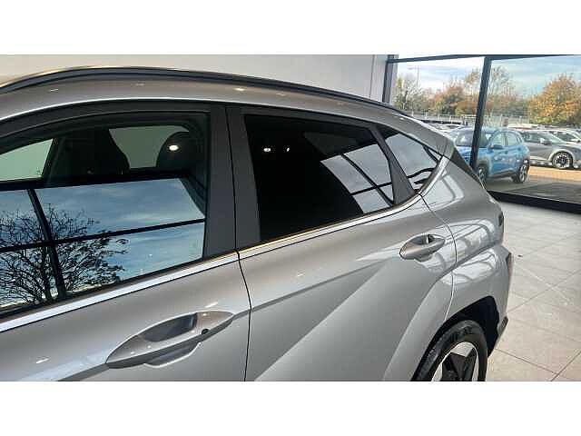 Hyundai KONA 160kW Advance 65kWh 5dr Auto SILVER